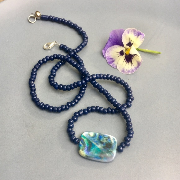 Green/blue natural shell necklace - Picture 2 of 4